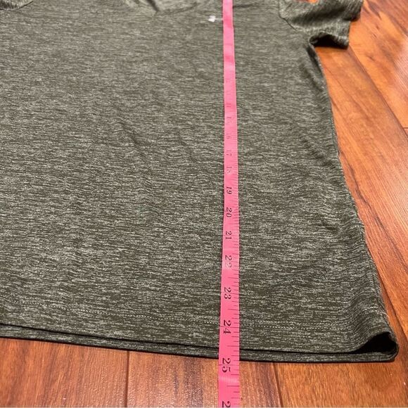 Under Armour short sleeve green heathered top - Picture 7 of 8